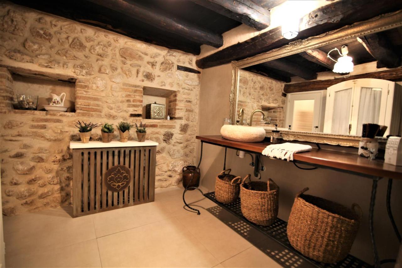 Montejo de la Vega de la Serrezuela Wabisabi Townhouse 빌라 외부 사진
