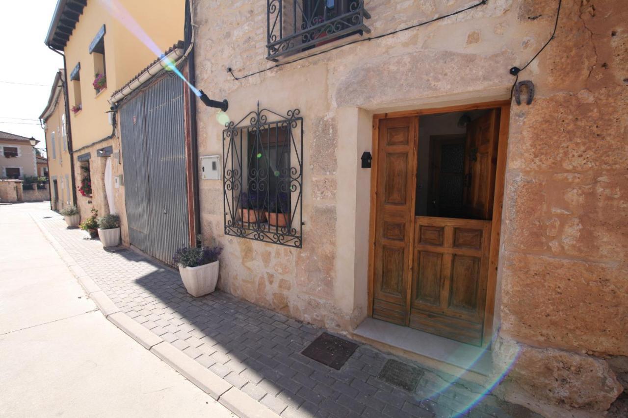 Montejo de la Vega de la Serrezuela Wabisabi Townhouse 빌라 외부 사진