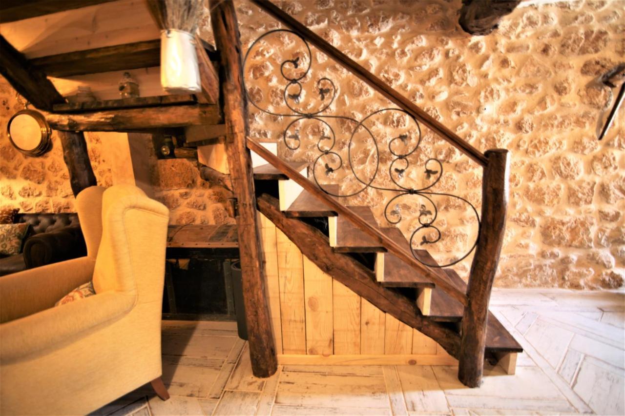 Montejo de la Vega de la Serrezuela Wabisabi Townhouse 빌라 외부 사진