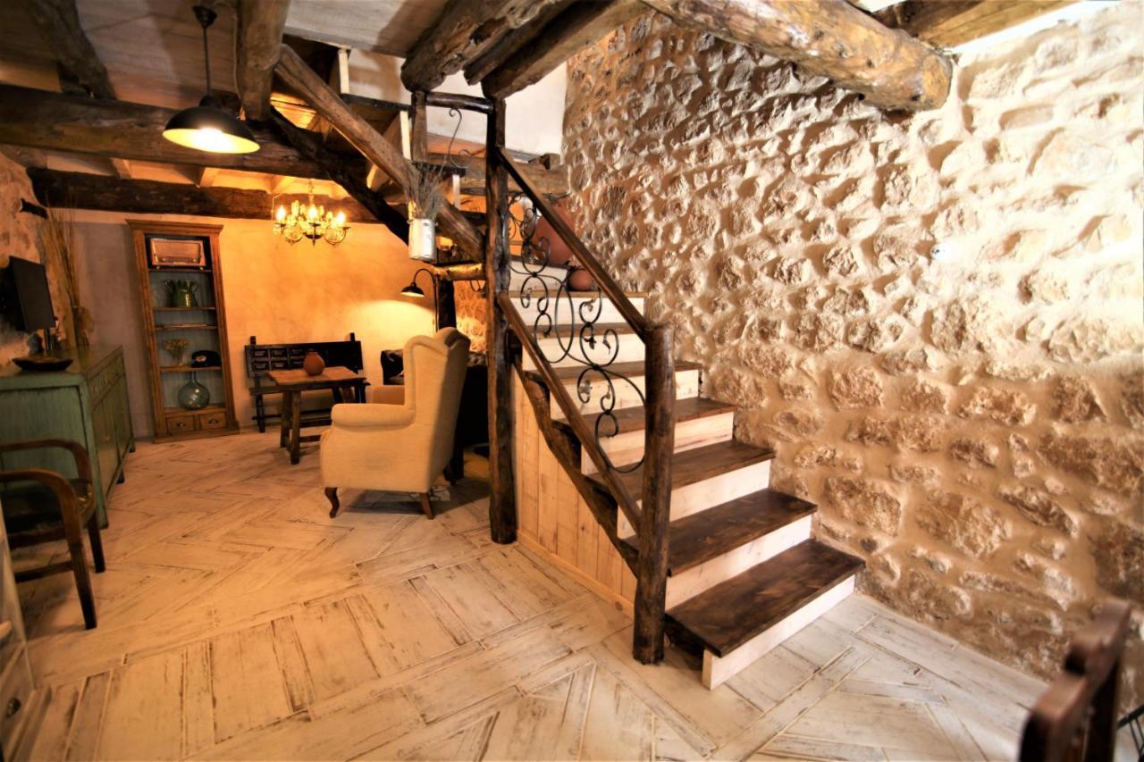 Montejo de la Vega de la Serrezuela Wabisabi Townhouse 빌라 외부 사진