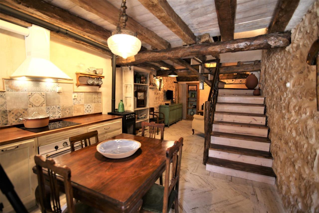 Montejo de la Vega de la Serrezuela Wabisabi Townhouse 빌라 외부 사진